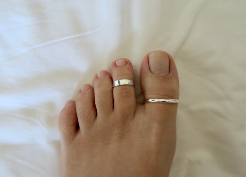 Toe Rings Set, Big Toe Ring with Wide Ring, Silver 925 image 4