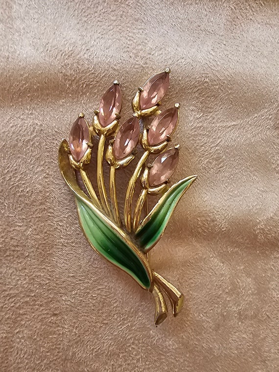 Rare Vintage CORO signed pink flower brooch