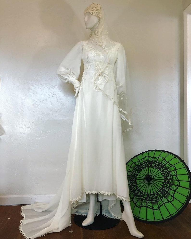 Vintage 1970s Ecru Prairie High Neck Wedding Gown and - Etsy