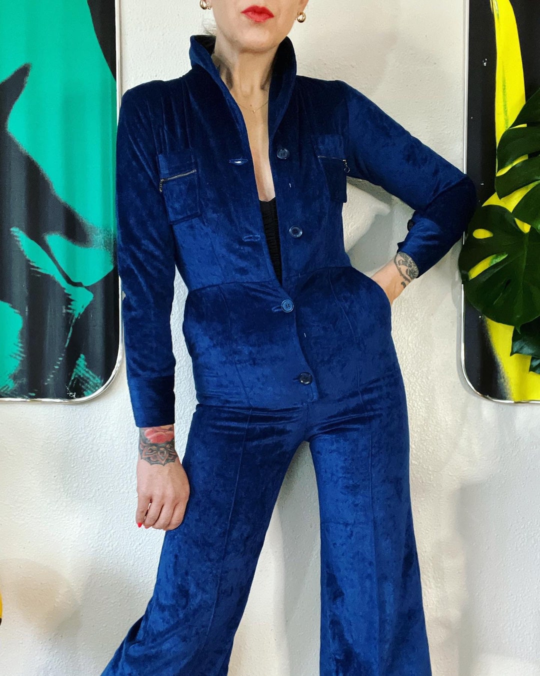 ブルーベルベッツコート　GOLDEN LOBBY BLUE VELVETS Vintage 1970's Luxe Blue Velvet Corduroy Button Front Jumpsuit