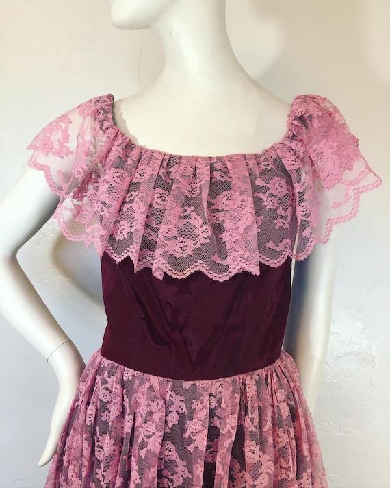 Vintage 1970s tiered pink lace over burgundy taff… - image 10