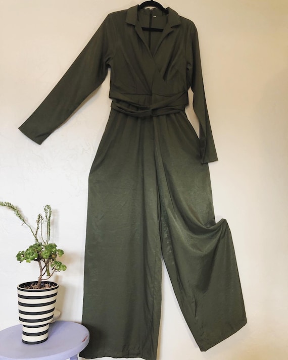 Army Green with a sheen to it, vintage 1980’s wide