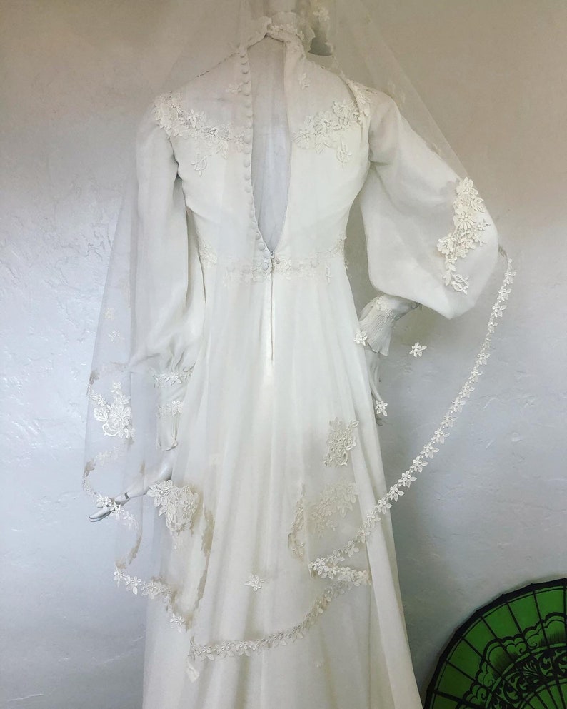 Vintage 1970s Ecru Prairie High Neck Wedding Gown and - Etsy