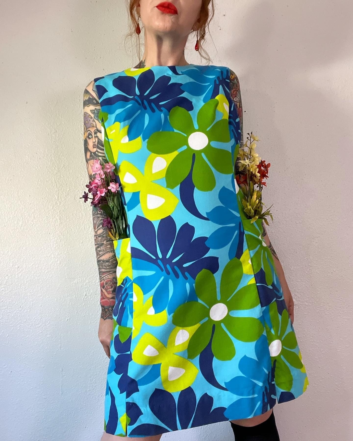 Vintage 1970's Large Scale Flower Power Mini Dress in Shades