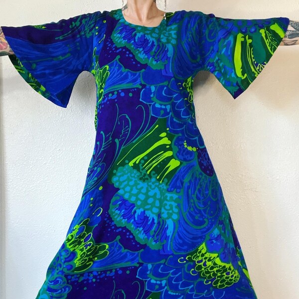 70's Draped Blue Angel Sleeve Caftan Dress
