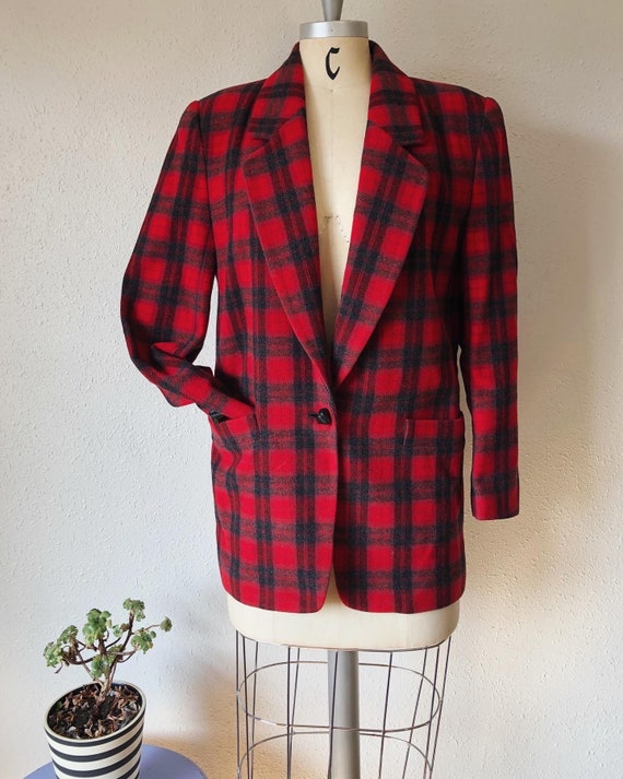 Vintage 1980’s vibrant rich red plaid oversized fi