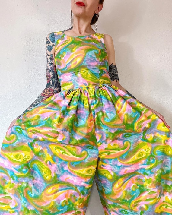 Vintage 1960’s psychedelic swirl bright pastel ju… - image 1