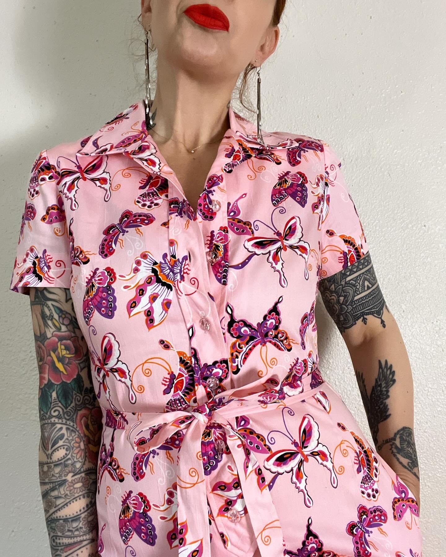 Vintage 00’s drawstring pink butterfly skirt