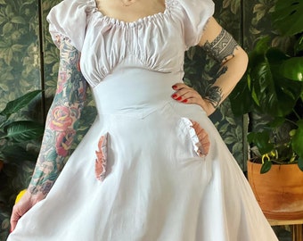 Vintage 1930’s taffeta gown with stunning gathered sweetheart bust-line & ruffle welt pockets