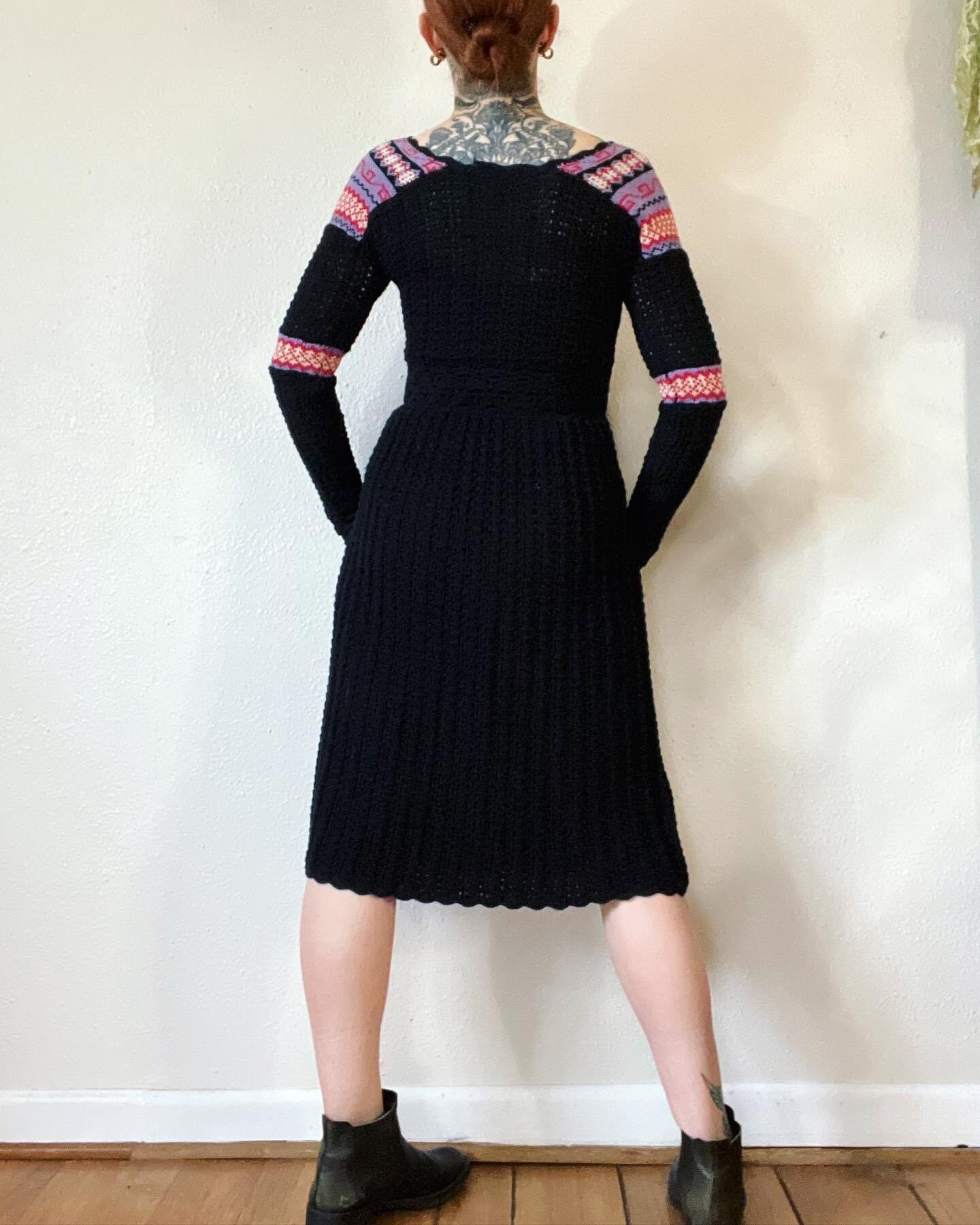 Vintage Y2K Black Cotton Crochet Knit Sweater/dress With Pops of Intarsia  and the Most Killer Cut by Betsey Johnson - Etsy