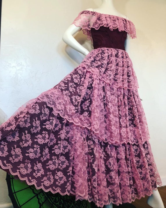 Vintage 1970s tiered pink lace over burgundy taff… - image 1