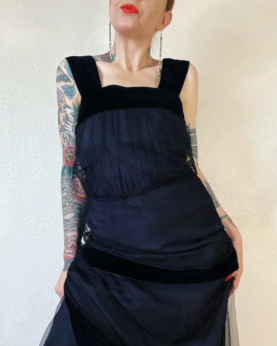 XL 1940s Black Silk Taffeta Gown