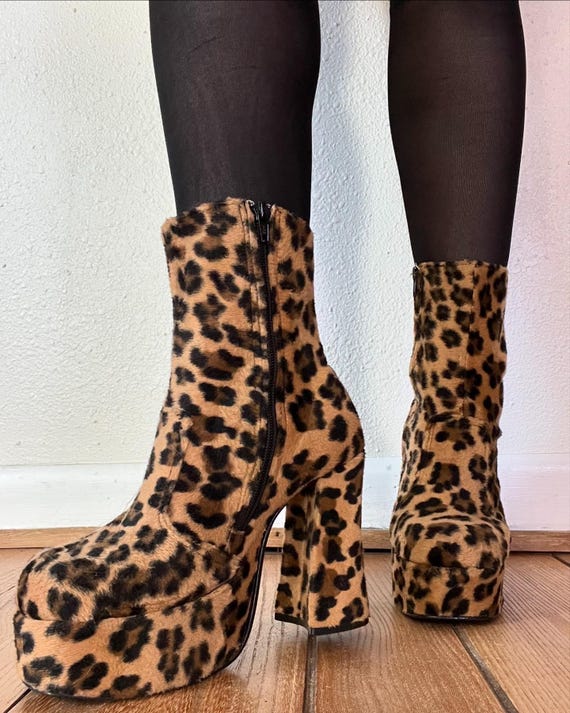 小物 LATE 80s LEOPARD BUM FLAP JNB Faux Fur Leopard Print Foldover Clutch, Mustard29