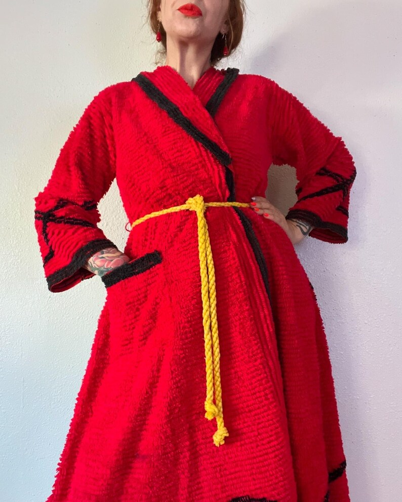 Jade Robe With Pockets Vintage 1940’s Red Chenille Robe With Black Trimmings & Vibrant Peacock ...