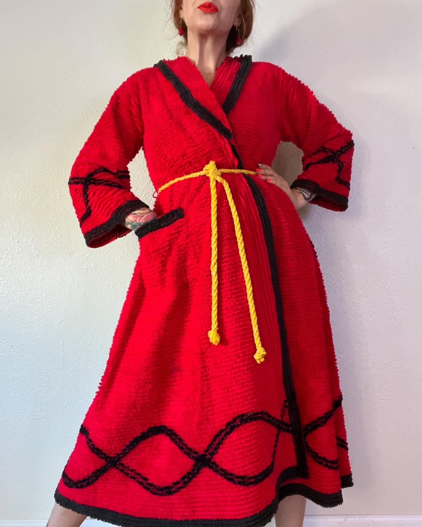 Jade Robe With Pockets Vintage 1940’s Red Chenille Robe With Black Trimmings & Vibrant Peacock ...