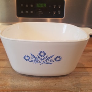 Vintage Corning Ware Blue Cornflower 1 3/4 Quart Pyroceram Casserole Dish ~ Corningware P-1 ~ P Sieries