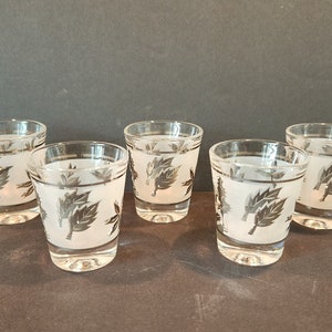 Set of 5 Vintage Libbey Starlyte Silver Leaf Frosted Shot Glasses