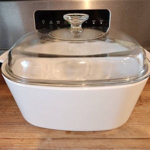 Vintage Corning Ware Just White 5 Liter Pyroceram Dutch Oven / Corningware Casserole Dish with Pyrex A12C Dome Lid /  Corning ware A-5-B