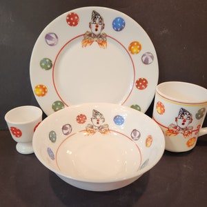 Vintage Arcopal Clown Children&#39;s Dinnerware Set ~ France