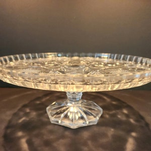 Vintage Clear Glass Pedestal Cake Stand with Sunflower Design ~ Footed Cake Plate