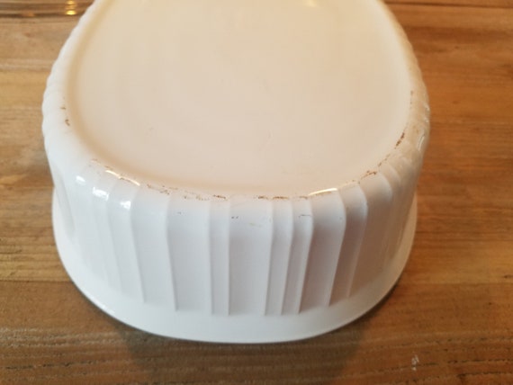 Vintage Corning Ware Pyroceram F-12-B French White 1.8 Liter Vintage Corning Ware Pyroceram F-12-B French White 1.8 Liter