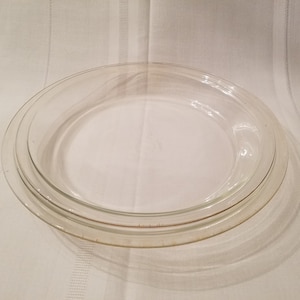 Vintage Clear Pyrex Pie Dishes: Nesting Set of 2
