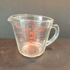 Vintage Glass Pyrex Measuring Cup With Open Handle by Corning, Five Star  Kitchen, 2 Cup Capacity, Model 516 