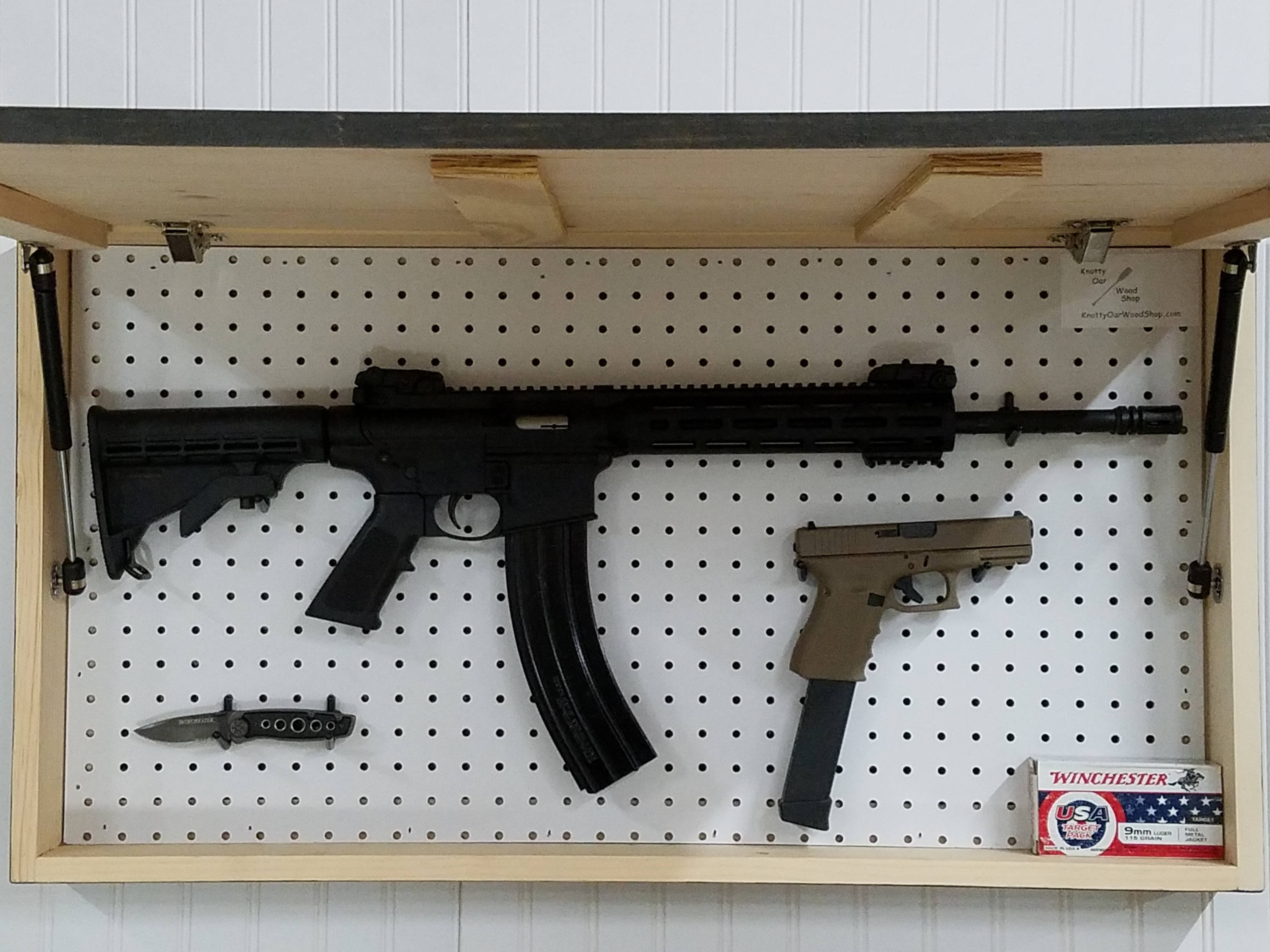 Gun Concealment Cabinet , Lockable Hidden Firearm Storage