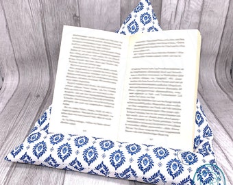 light reading pillow, malleable tablet pillow, soft bookend, product of Provence