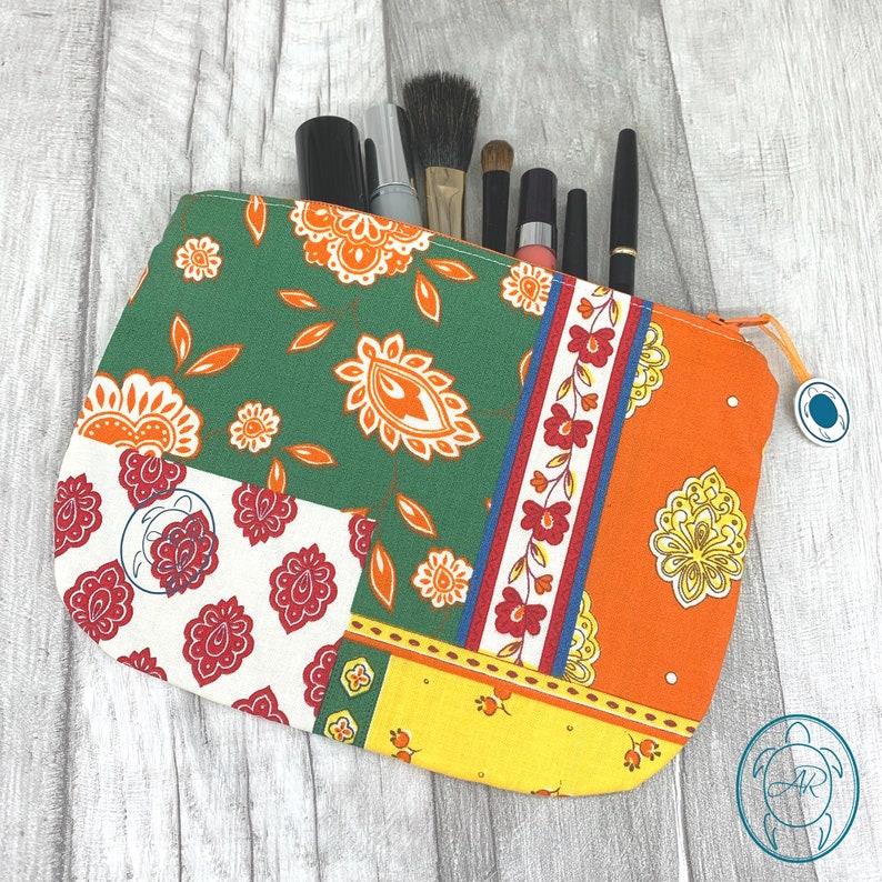 Flat cosmetic bag, practical pouch, special patchwork pattern, birthday gift idea for women, colorful medicine bag image 1