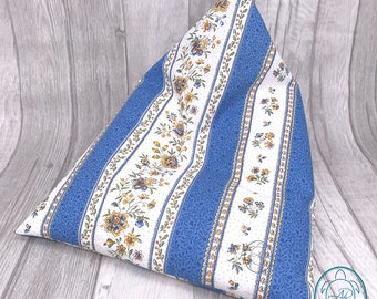 floral reading cushion, tablet holder with floral pattern, in 4 different colors, practical gift idea, product of Provence