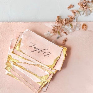Wedding Place Cards, Name Cards Wedding, Place Cards Wedding, Wedding Name Cards, Name Place Cards, Pink and Gold Place Cards, Pink and Gold