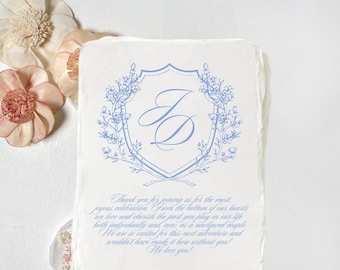 Puede incluir: Una tarjeta de agradecimiento de boda con un diseño floral azul y blanco y las iniciales "JD" en un escudo. El texto dice: "Gracias por unirse a nosotros para la celebración más alegre. Desde el fondo de nuestros corazones, amamos y apreciamos el papel que desempeñan en nuestra vida, tanto individualmente como ahora, como una pareja recién casada. Estamos tan emocionados por esta próxima aventura y no podríamos haber llegado aquí sin ustedes! ¡Los queremos!"