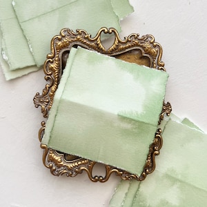 Wedding Place Cards, Name Cards Wedding, Place Cards Wedding, Wedding Name Cards, Name Place Cards, Green Place Cards, Sage Green Wedding