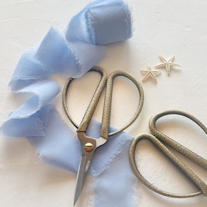 Embroidery Scissors, Small Stainless Steel Scissors, Gold Precision Scissors, Vintage-Look Craft Scissors, Sewing Scissors, Gift for Quilter