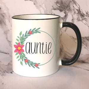 Auntie Mug, Pregnancy Announcement, Floral Wreath Design