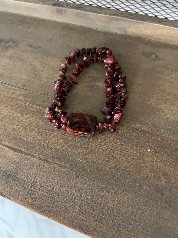 Natural stone chip bracelet