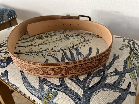 Leather tooled belt View 5