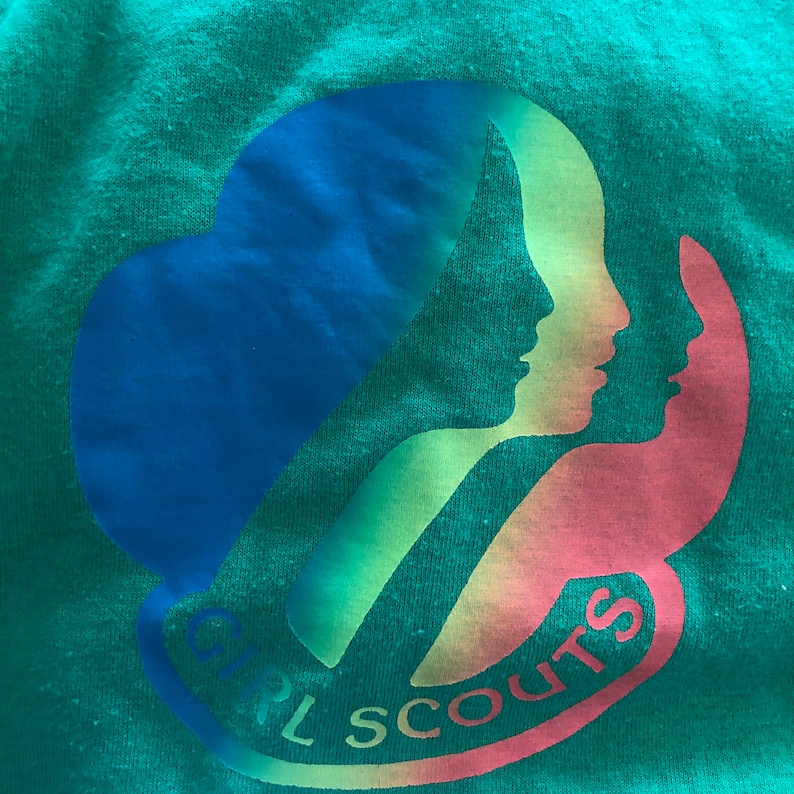 Vintage Girl Scouts of America-t-shirt med enkelsöm, storlek Small, tillverkad i USA bild 2