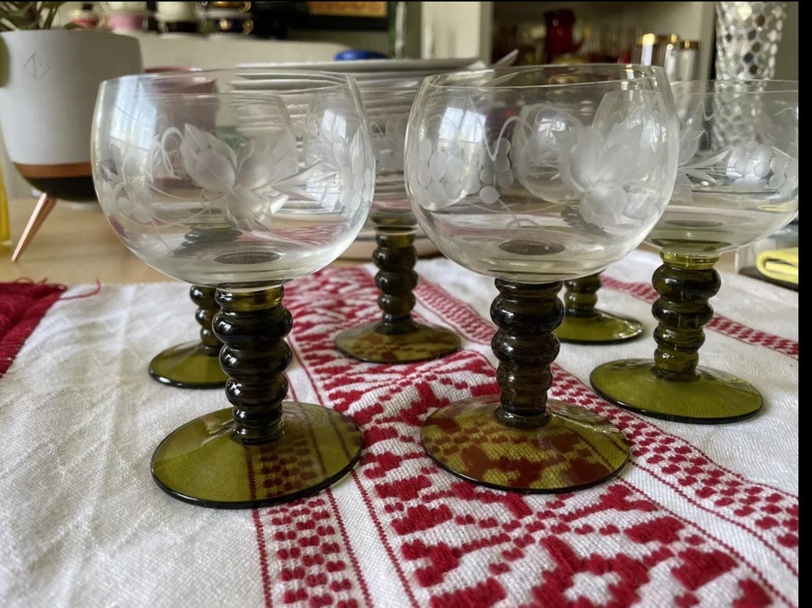Rhein Roemer Style 6oz Wine Glasses , Crystal Grape Leaves Cut Design, Bulbous Green Stem , Set of 6 Vintage Barware