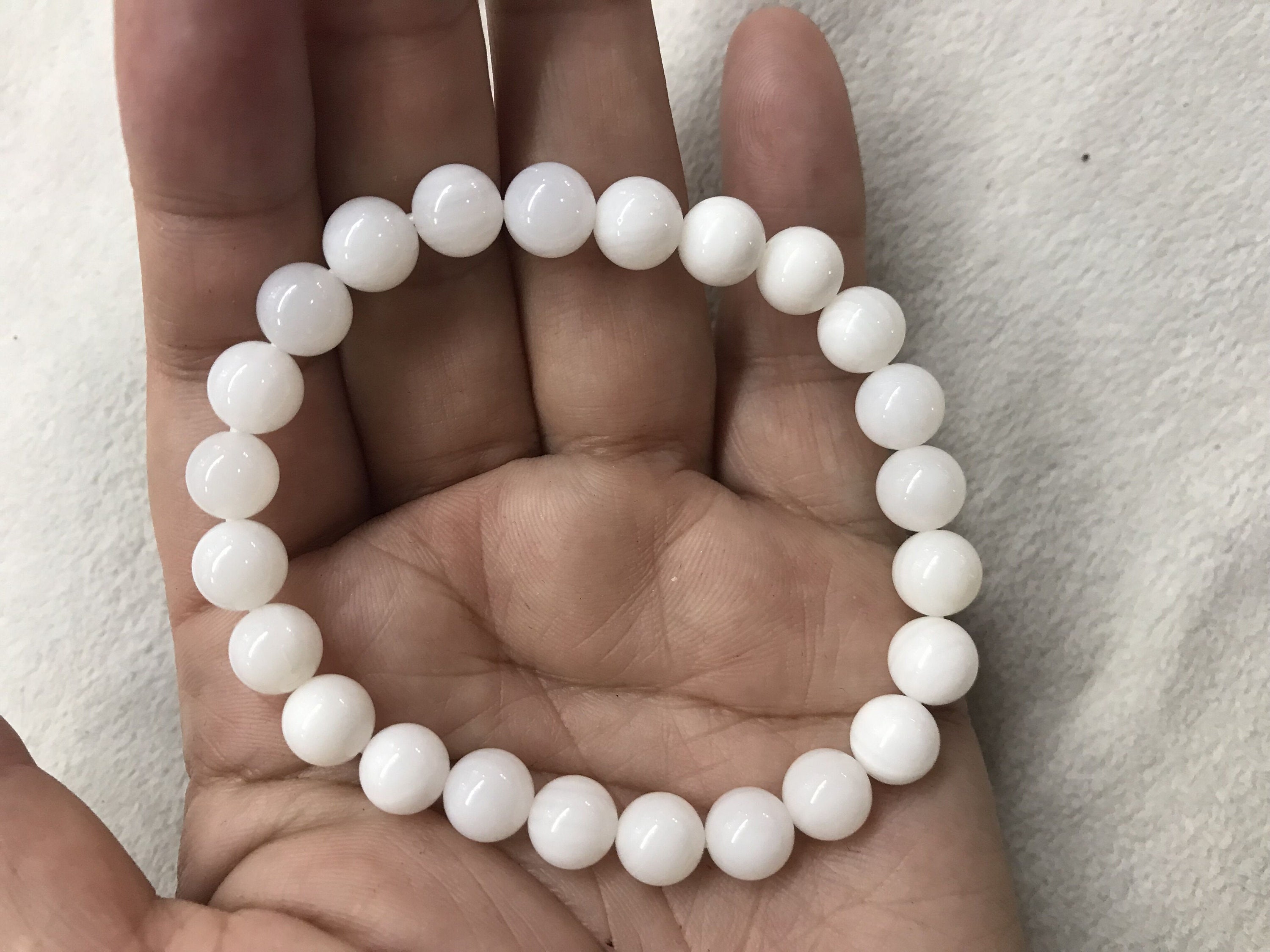 Genuine White Tridacna Shell 7.9-8.5mm Round Giant Clam Genuine White Tridacna Shell 7.9-8.5mm Round Giant Clam