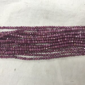 Genuine Red Ruby Faceted 2.5mm Round Cut Natural Gemstone Grade A Loose Beads 15 inch Jewelry Supply Bracelet Necklace Material Wholesale