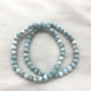 Offre spéciale Bracelet fini avec perles de larimar bleues de qualité AB, véritables pépites de 5,5 à 6 mm 7-7,2 pouces - 1 pièce