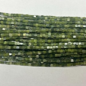 Perline di pietra preziosa sciolte a cubo di giada canadese verde nera da 2-2,5 mm, 15 pollici, materiale di supporto per braccialetti e collane