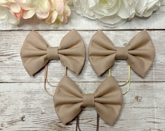 Cobblestone fabric bows