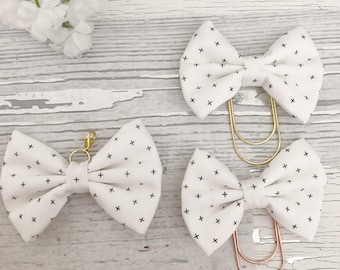 White + fabric bow clip