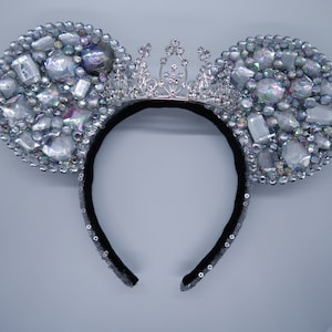 Deluxe Diamond Ears with Crown