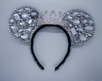 Deluxe Diamond Ears with Crown