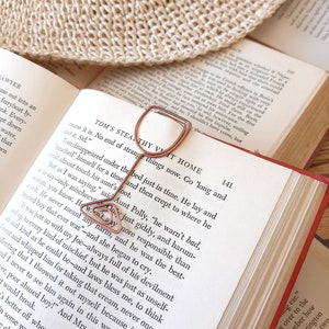 Wine Lovers, Wine Bookmark, Wine Lover Gift, Wine Gift, Wine Mom, Bookish Gift, Bookworm Gifts, Bibliophile Gift, Book Lover, Booktok Merch