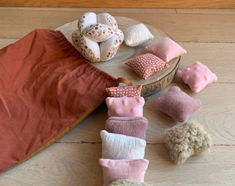 Montessori-inspired early learning set - gripping ball - tactile cushions - sensory squares - pink and beige